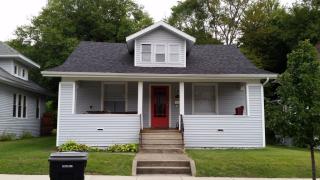 818 Saint Louis Blvd, South Bend IN  46617-1932 exterior