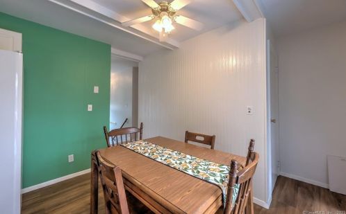 25 Wayne Rd, Milford CT  06460-3843 exterior