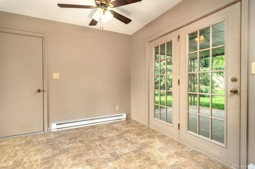 2236 Virginia Dr, Xenia OH  45385-4655 exterior