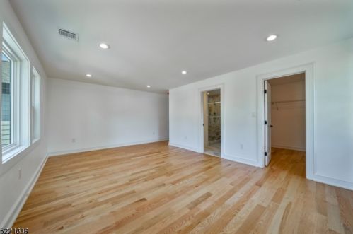 1509 Chestnut St, South Plainfield NJ  07080-1526 exterior