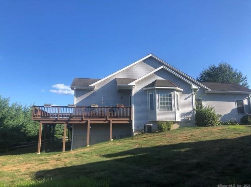 83 September Ln, Beacon Falls, CT 06403-1052