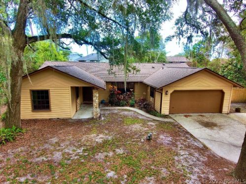 95 Knollwood Estates Dr, Ormond Beach, FL 32174-4220