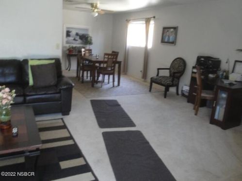906 Brian St, Santa Maria, CA 93454-3320