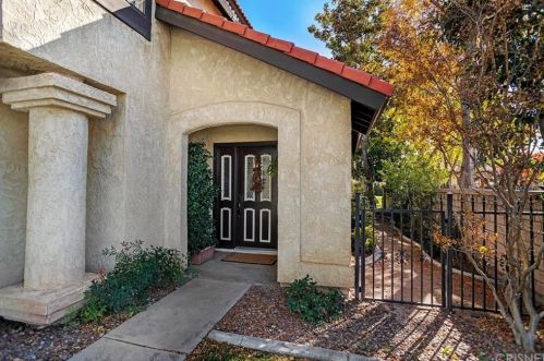 2820 Avenue, Lancaster, CA