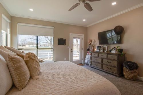 1040 Brush Creek Rd, Argyle TX  76226 exterior