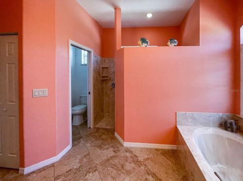 519 Laurel Rd, Nokomis FL  34275-5243 exterior