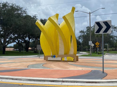 5150 51st Way, West Palm Beach FL  33409-7144 exterior