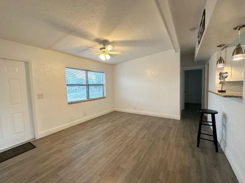 3105 Ocean Pkwy, Boynton Beach FL  33435-1652 exterior