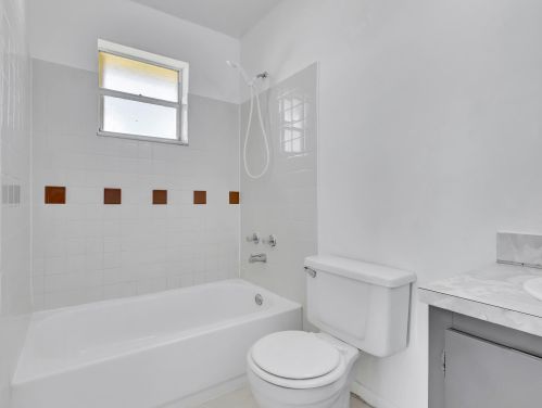 5292 Cannon Way, West Palm Beach FL  33415-3700 exterior