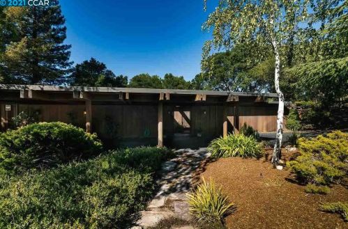 527 Tahos Rd, Orinda, CA 94563-2913