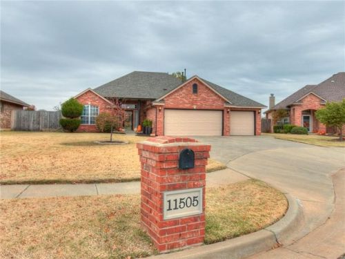 11505 6th St, Yukon, OK 73099-6568