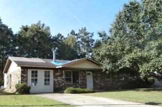 123 Mulberry Dr, Summerville, SC 29483-8826