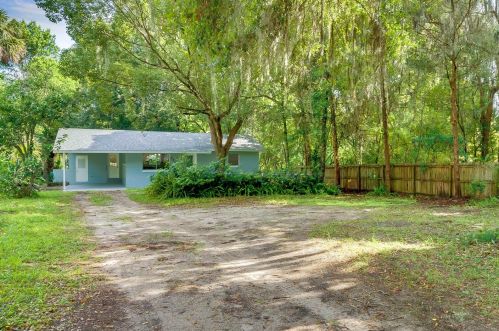 455 Mercers Fernery Rd, Deland, FL 32720-1618