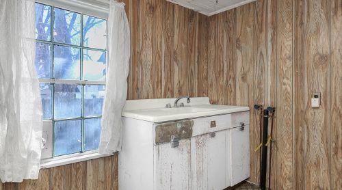 111 Franklin St, Richwood OH  43344-1060 exterior