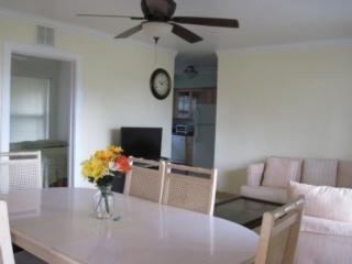 1102 2nd Ave, Dania Beach FL  33004-4409 exterior