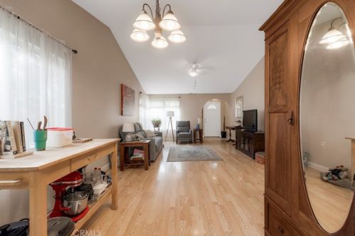 12 Wysong Ct, Chico CA  95928-7647 exterior