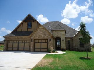13316 4th St, Yukon OK  73099-6881 exterior