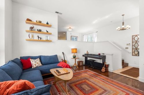 234 Helberta Ave, Redondo Beach, CA 90277-3450
