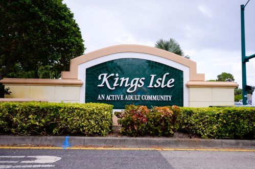 484 Casanova Cir, Fort Pierce, FL 34986-1712