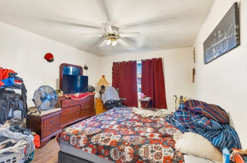 1773 Calle La Paz, Tucson AZ  85713-5664 exterior