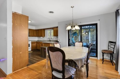 23 Raker Rd, Poughkeepsie NY  12603-5631 exterior