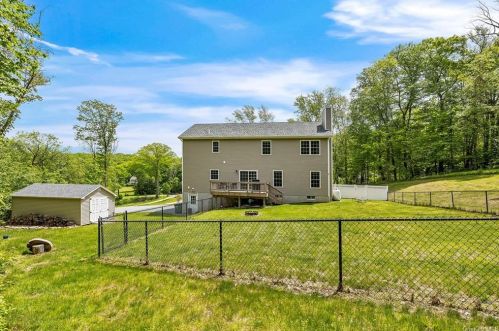 437 Depot Hill Rd, Poughquag NY  12570-5765 exterior