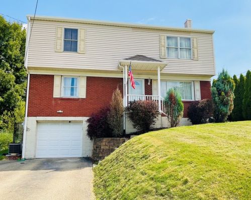 3807 Liberty Way, Mckeesport, PA 15133-1008