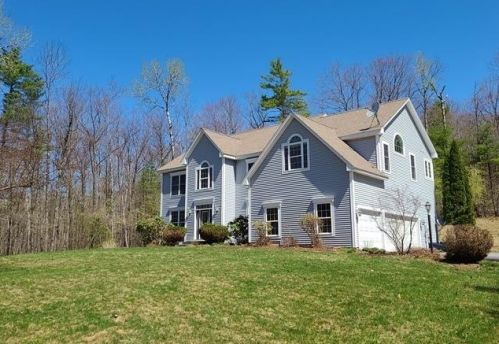 681 Hurricane Rd, Keene NH  03431-2176 exterior