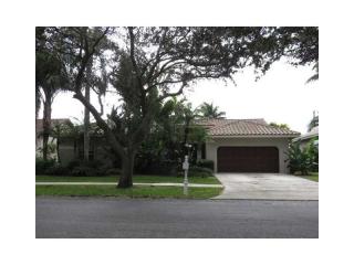 10530 Paris St, Hollywood, FL 33026-4816