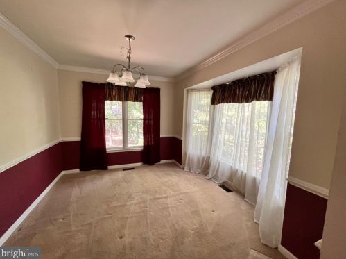 5511 Cedar Ridge Dr, Fredericksburg VA  22407-7700 exterior