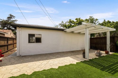 4350 Pomona Ave, La Mesa CA  91942-9117 exterior