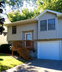 1970 Holiday Rd, Iowa City, IA 52241-1084