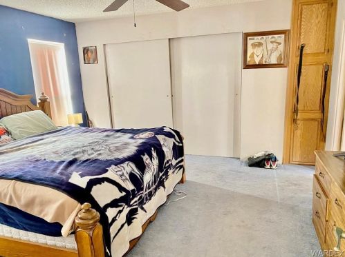 589 Holly St, Bullhead City AZ  86442-6245 exterior