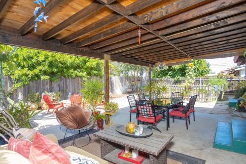 5567 Brunswick Ave, San Diego CA 92120-1903 exterior