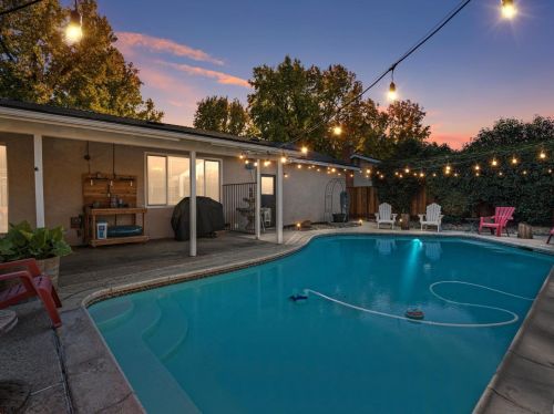 2417 Tallent Dr, Modesto CA  95355-4041 exterior