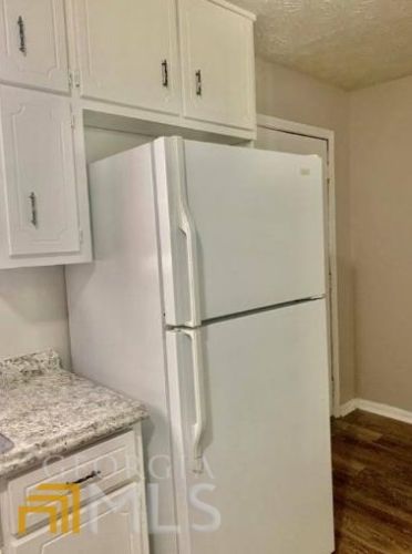 490 Jeff Davis Dr, Fayetteville GA  30215-2490 exterior
