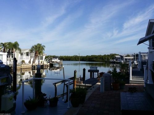 72 Cortez Way, Fort Myers Beach, FL 33931-3402