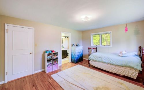 8481 Arborcrest Dr, Cincinnati OH 45236-1428 exterior