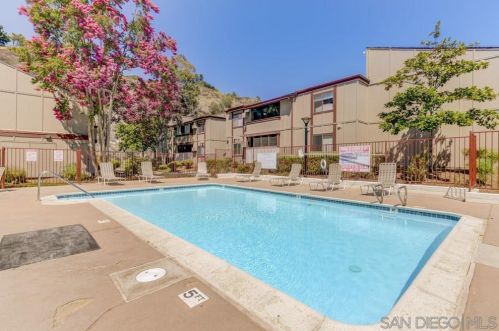 5422 Adobe Falls Rd, San Diego CA 92120-4442 exterior