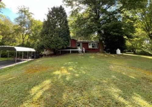 118 Keck Ln, Ruffs Dale, PA 15679-1224