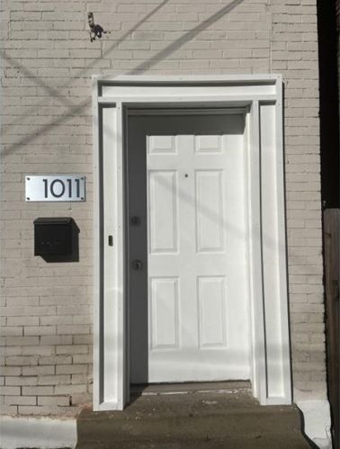 1011 Freyburg St, Pittsburgh, PA 15203-1209