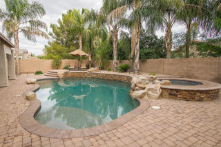 623 Raven Dr, Chandler, AZ 85286-4479