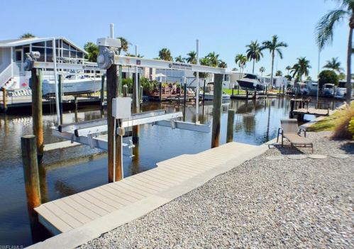 11320 Cypress Ln, Fort Myers Beach, FL 33931-7119