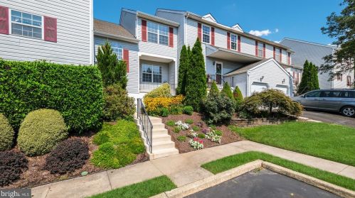 604 Stratford Ct, Lansdale, PA 19446-6376