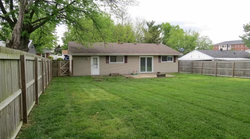 68 Miriam Dr, Florence KY  41042-1809 exterior