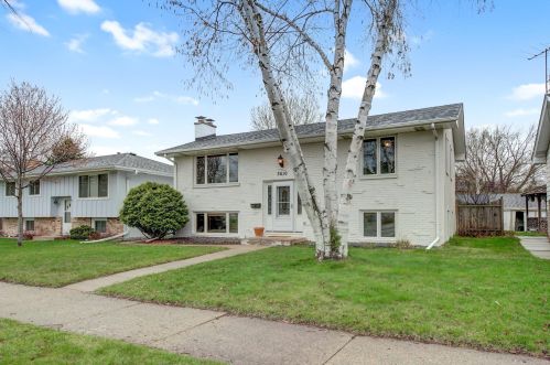 3610 Mckinley St, Minneapolis, MN 55418-1513