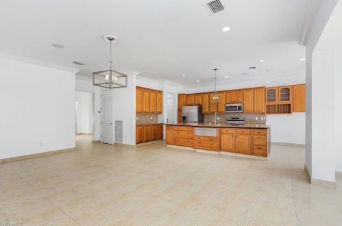 5148 Taylor Dr, Ave Maria, FL 34142-9555