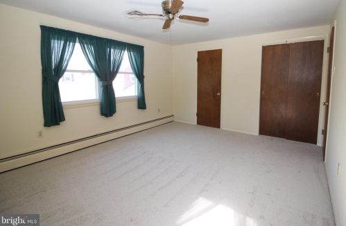 502 6th St, Lansdale PA  19446-2742 exterior