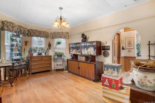 483 5th St, Mount Vernon NY 10553-2117 exterior