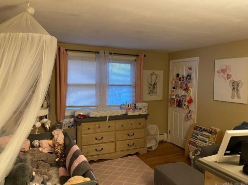 84 Symco Dr, New Britain CT  06053-1726 exterior